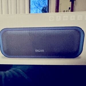 Doss wireless speaker NIB
